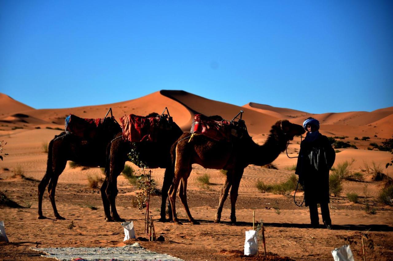 Tuareg Luxury Camp Hotel เมอร์ซูกา ภายนอก รูปภาพ