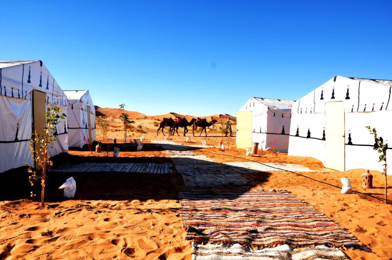 Tuareg Luxury Camp Hotel เมอร์ซูกา ภายนอก รูปภาพ