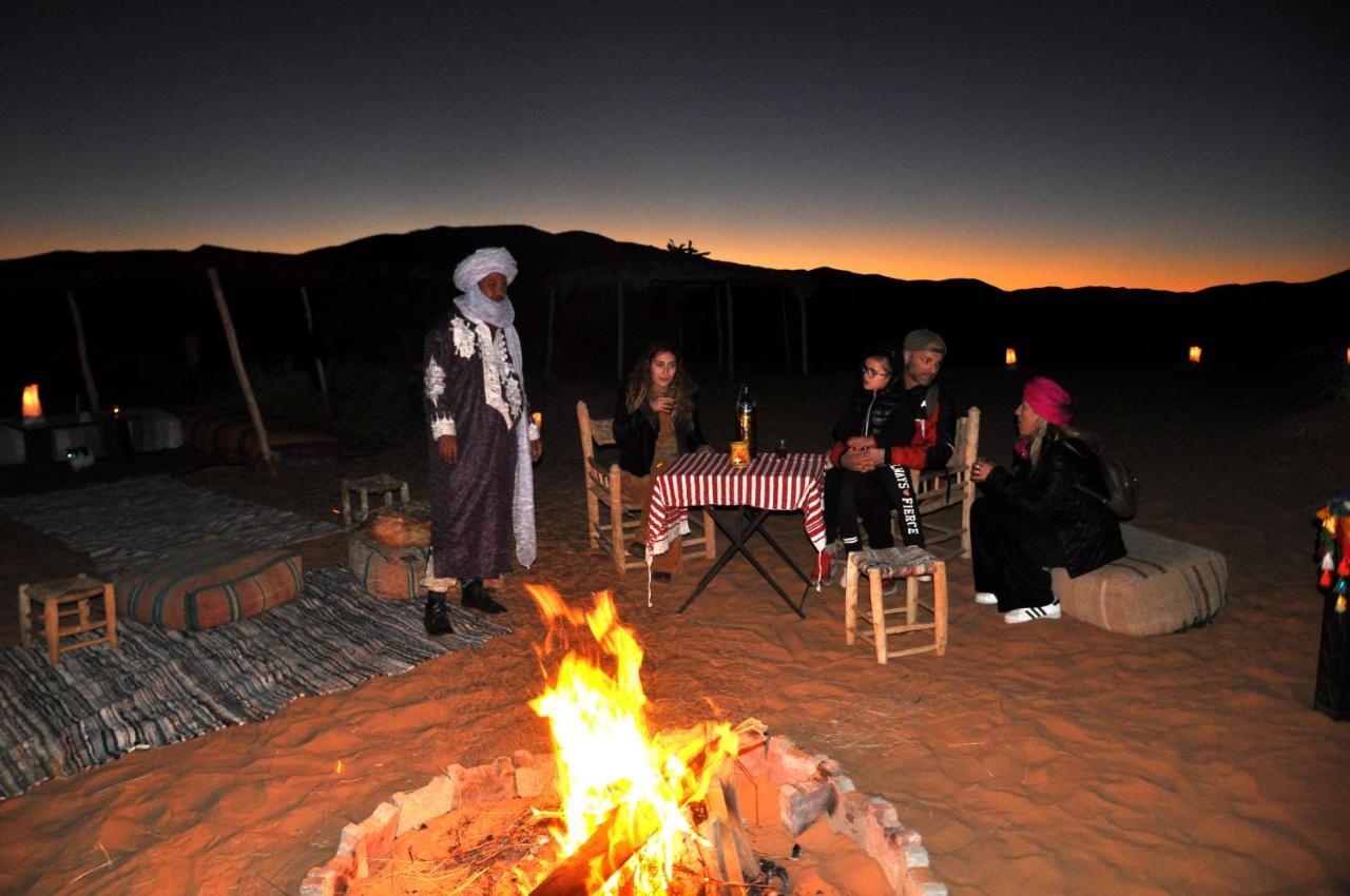 Tuareg Luxury Camp Hotel เมอร์ซูกา ภายนอก รูปภาพ
