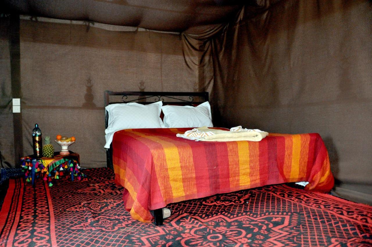 Tuareg Luxury Camp Hotel เมอร์ซูกา ภายนอก รูปภาพ