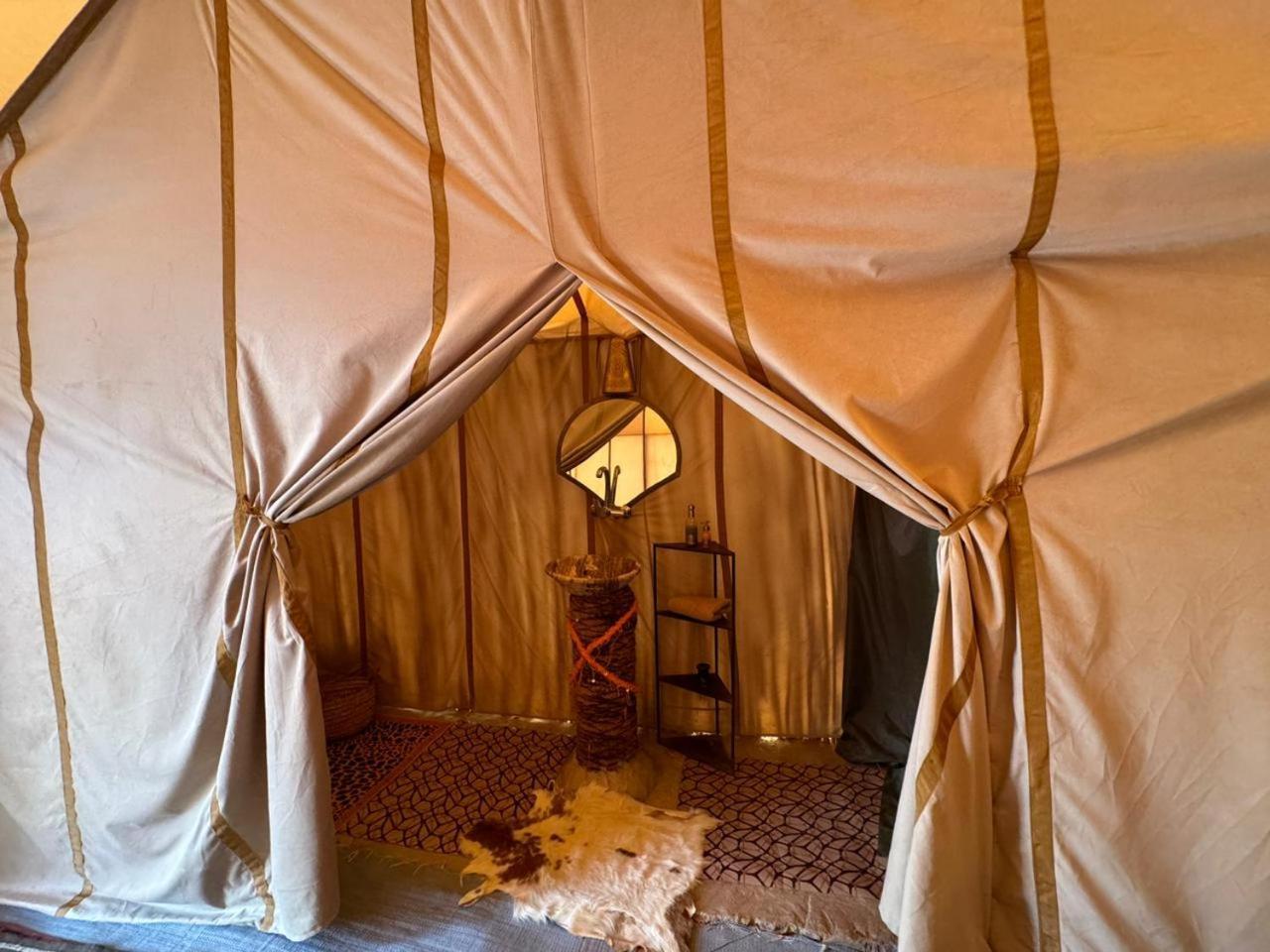 Tuareg Luxury Camp Hotel เมอร์ซูกา ภายนอก รูปภาพ