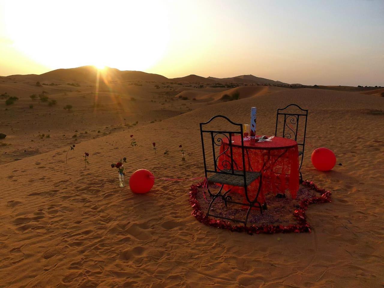 Tuareg Luxury Camp Hotel เมอร์ซูกา ภายนอก รูปภาพ
